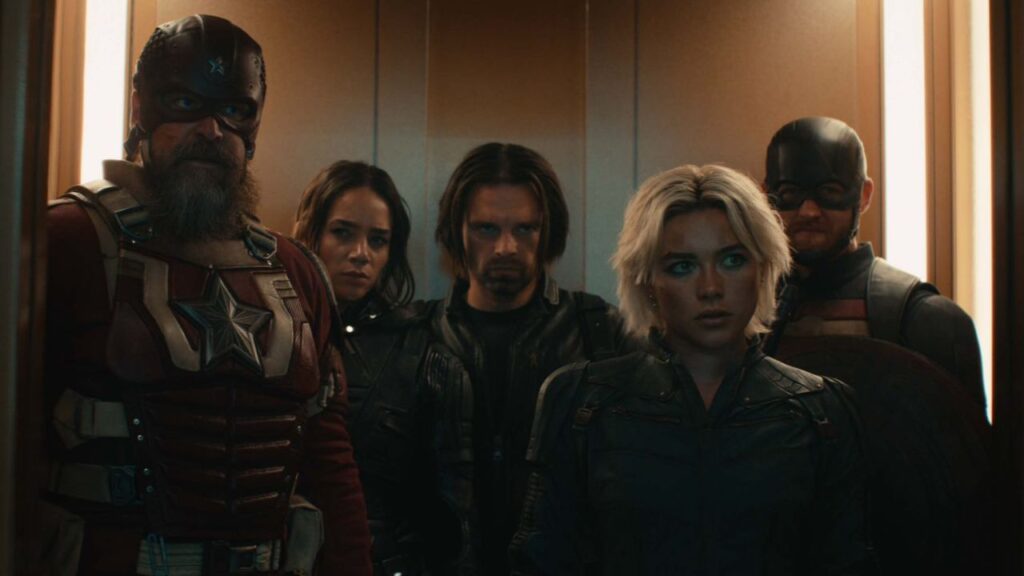 Essa imagem mostra a equipe dos Thunderbolts saindo de um elevador